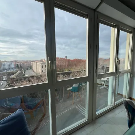 Serendiroma Apartment